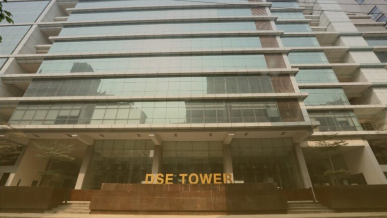 ছবি: ডিএসজে আর্কাইভ